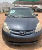 A picture of Awooof deal Toyota sienna 2008 Engine and gearbox perfect AC