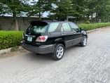 A picture of Lexus rx300