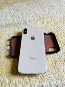 A picture of Iphone X