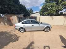 classifieds/cars bmw