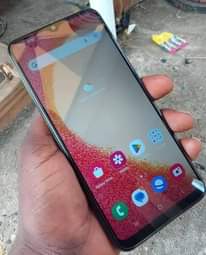 A picture of Samsung galaxy A04e