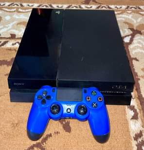 A picture of Ps4 Fat