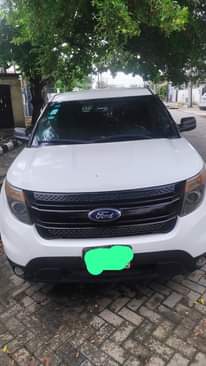 A picture of 2014 Ford Explorer very sharp