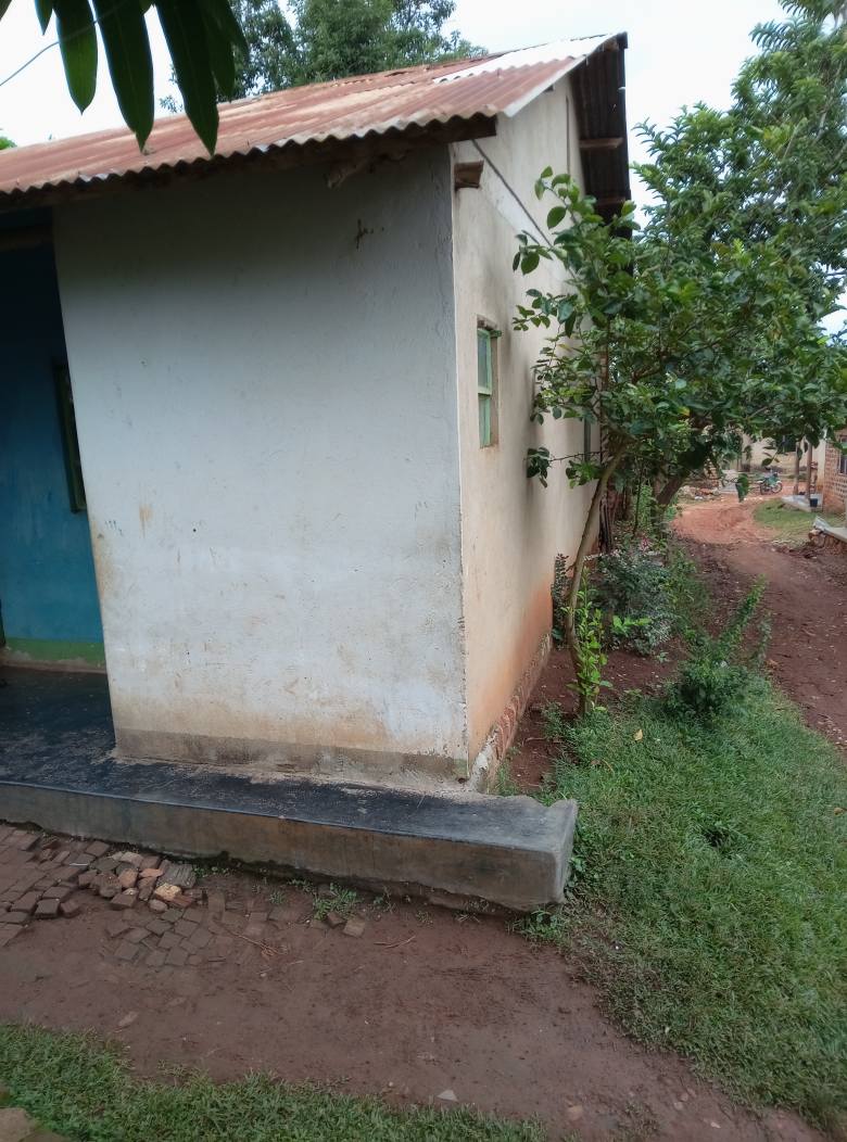 A picture of Agreement plot for sell with 4 bedroom house located Mukono