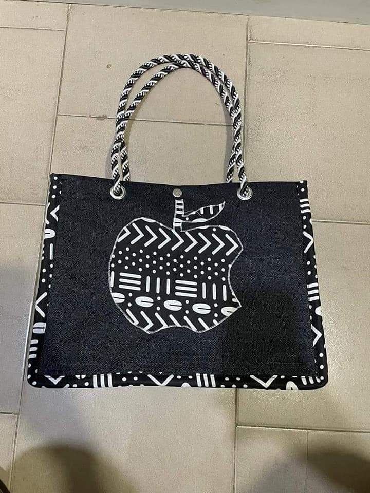 A picture of Bag africain 00221785469288 whatsapp