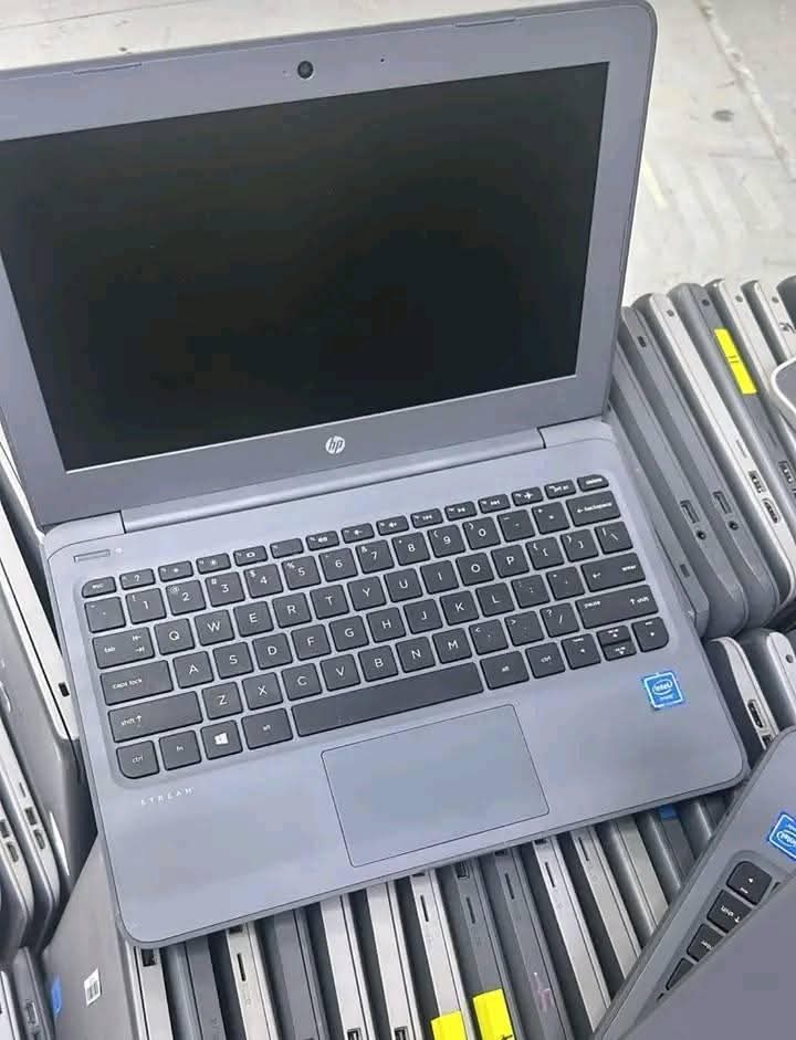 A picture of Hp stream G4 G5