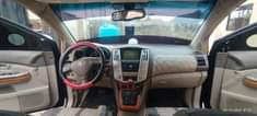 A picture of LEXUS RX350