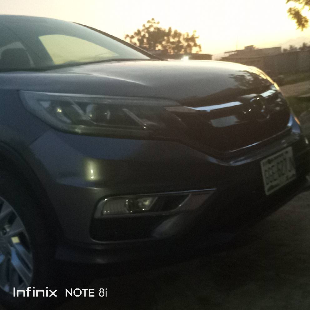 A picture of Honda CR V 2016 model