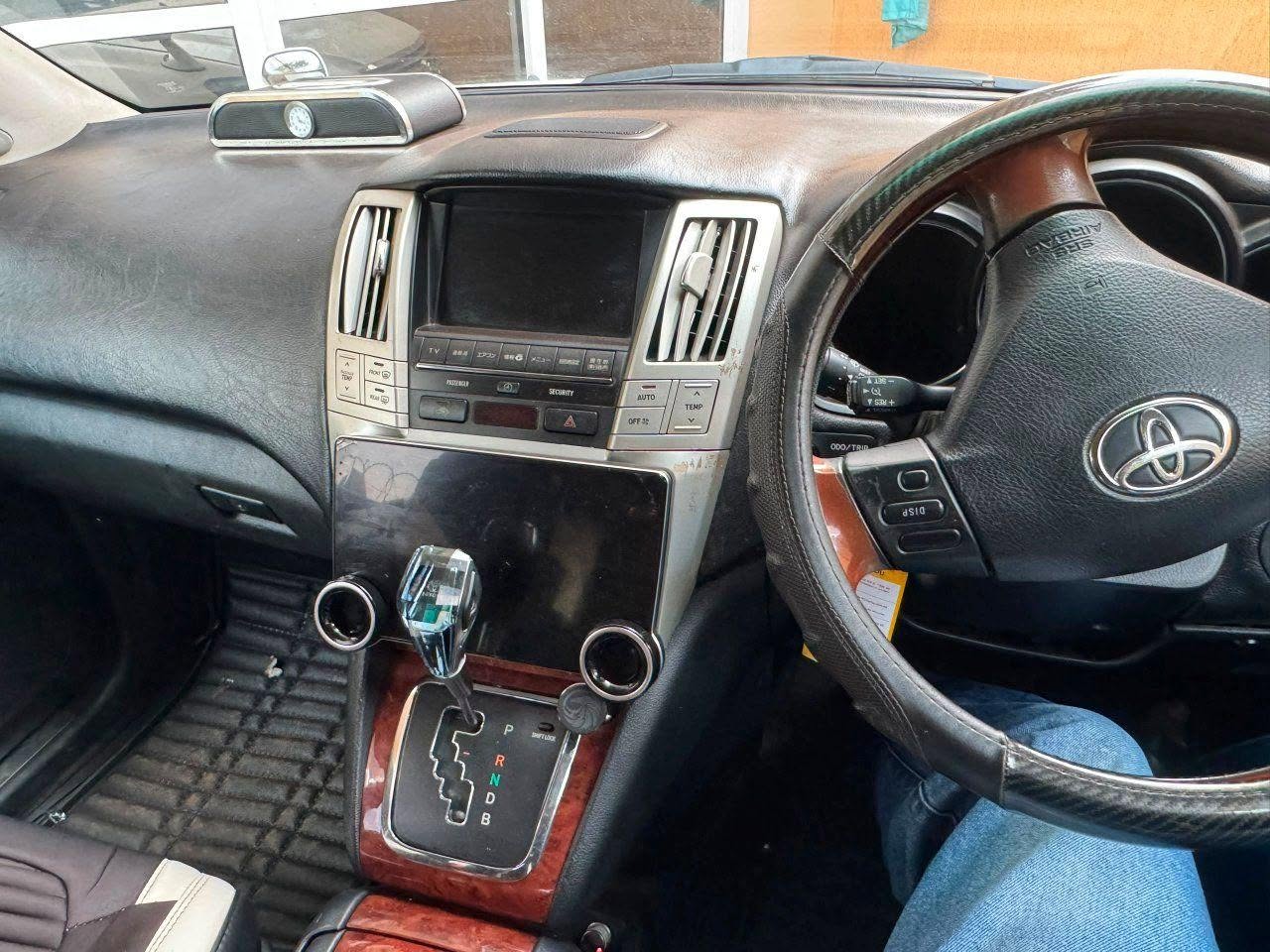 A picture of HARRIER KAWUNDO MODEL 2005