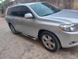 A picture of Just a year used Toyota highlander sport 2009 model First