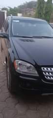 A picture of Mercedes Benz ML 350..2007 8 model
