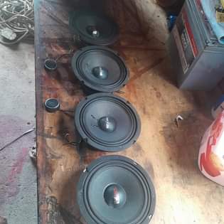 speakers