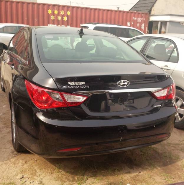 A picture of Hyundai sonata