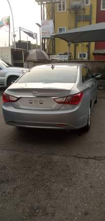 A picture of 2012 HYUNDAI SONATA BASIC OPTION