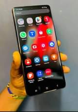 A picture of Samsung S21 Utral 5G