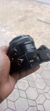A picture of Camera Sony A6000 megapixels 24