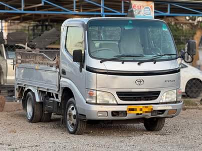 toyota dyna