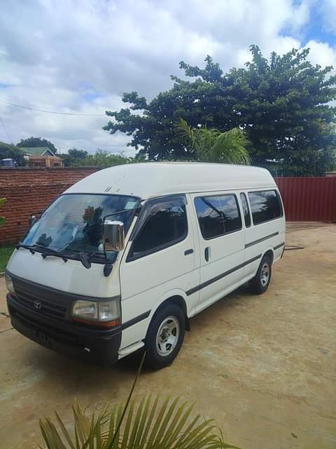 used toyota hiace
