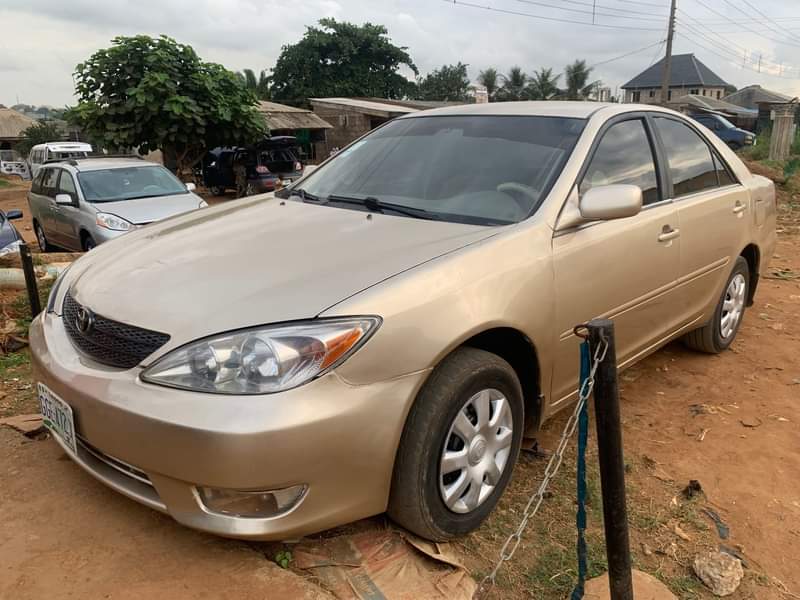 A picture of Super Clean Nigerian Used Toyota Camry 2003 Repainted Clean Fabric