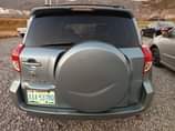 A picture of Rav4 2006 07