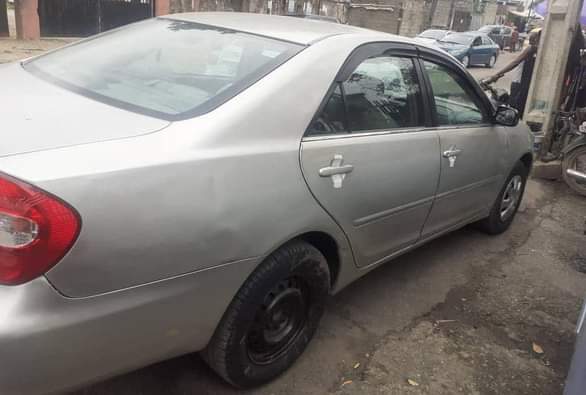 A picture of 99 TOYOTA COROLLA FIRST BODY PAINT Engine and Gearbox OK
