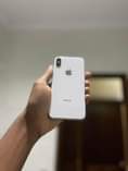 A picture of iphone x