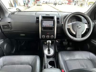 A picture of Nissan X Trail on sale 