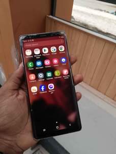 A picture of SAMSUNG NOTE8