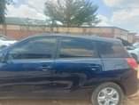 A picture of Toyota matrix 2004 model