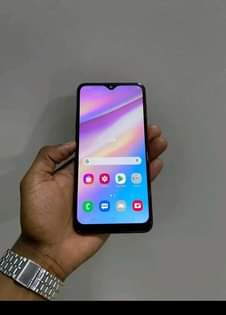 A picture of Nauza samsung a10s gb32 ram3 4G saf njoo na