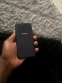 A picture of Oppo A3s 16gb 2gbram strong battery duo sim 4g internet