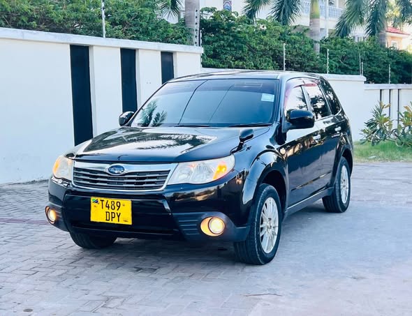 A picture of SUBARU FORESTER