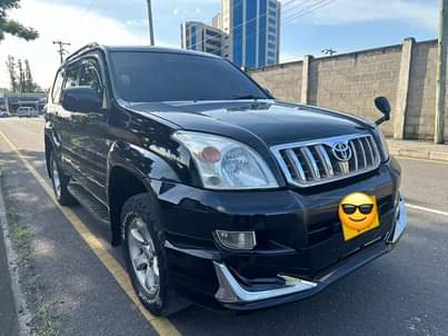 A picture of Land cruiser prado REG DUU Price ml 43 2006 model