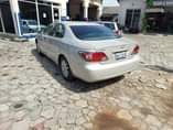 A picture of 2004 Lexus ES330 First body neat in and out Few