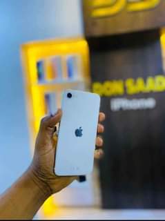 A picture of Iphone SE