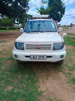 used mitsubishi pajero