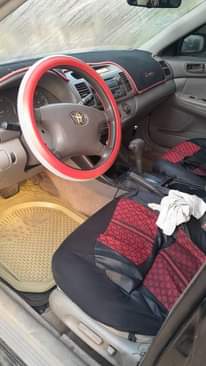 A picture of 2004 Toyota Camry