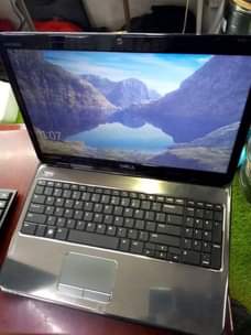 A picture of Dell laptop