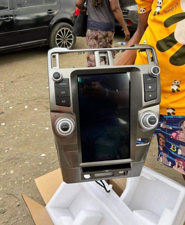 A picture of car android screen