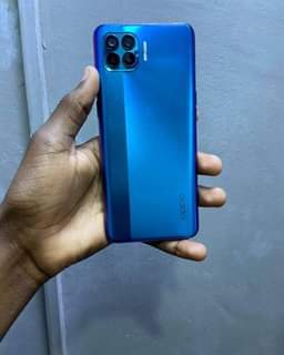 Phonehub K.