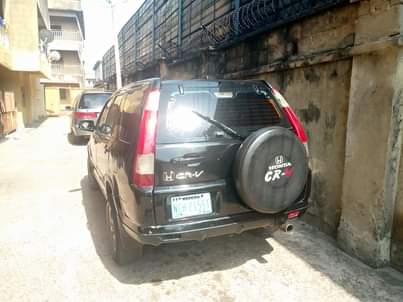 A picture of Very Clean Honda CR V