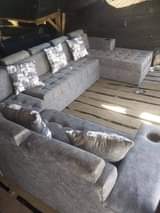 classifieds/furniture sofas