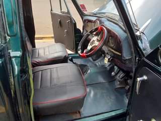 A picture of Morris minor