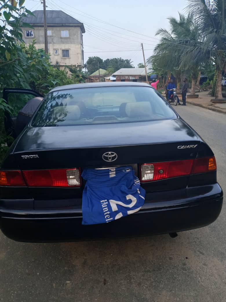 A picture of Car selling