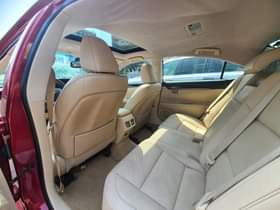 A picture of Newly Arrived Tokunbo 2014 Lexus ES350 Fullest option Cream leather