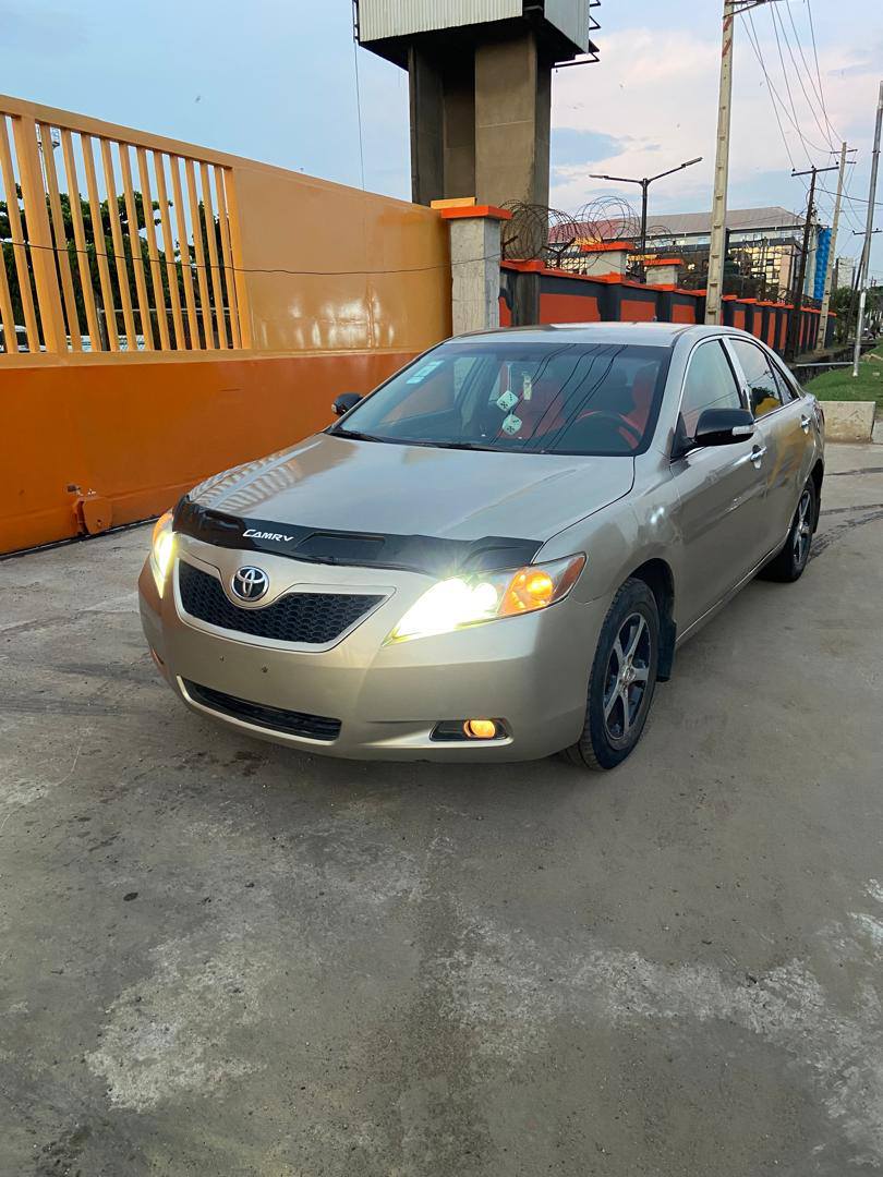 A picture of  TODAY S MARKET Super sharp Toyota Camry Muscle barely