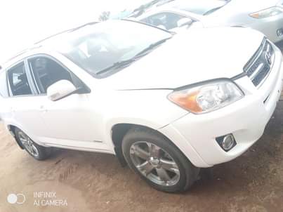 A picture of Highest grade Toyota RAV4 LE Toks direct Belgium