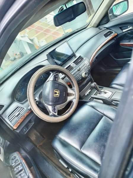 A picture of 2010 Honda Crosstour Everything working Buy and package body to