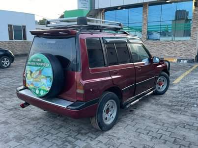suzuki escudo