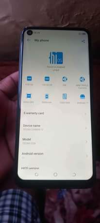 A picture of Comon17 ram 4 gb 128